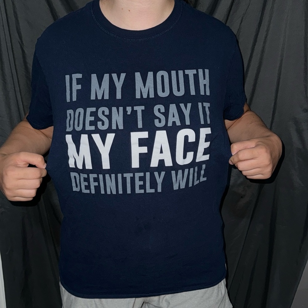 navy blue tee